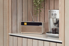 Ruark Audio R2 Mk4 Light Cream - system audio typu "all-in-one" Ruark Audio R2 Mk4 Light Cream - system audio typu "all-in-one"