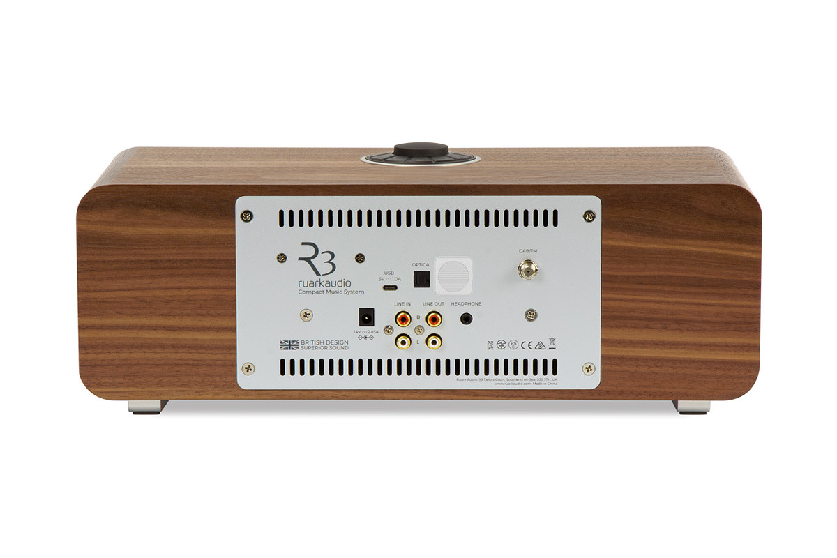 Ruark Audio R3S Rich Walnut - system audio typu "all-in-one" Ruark Audio R3S Rich Walnut - system audio typu "all-in-one"