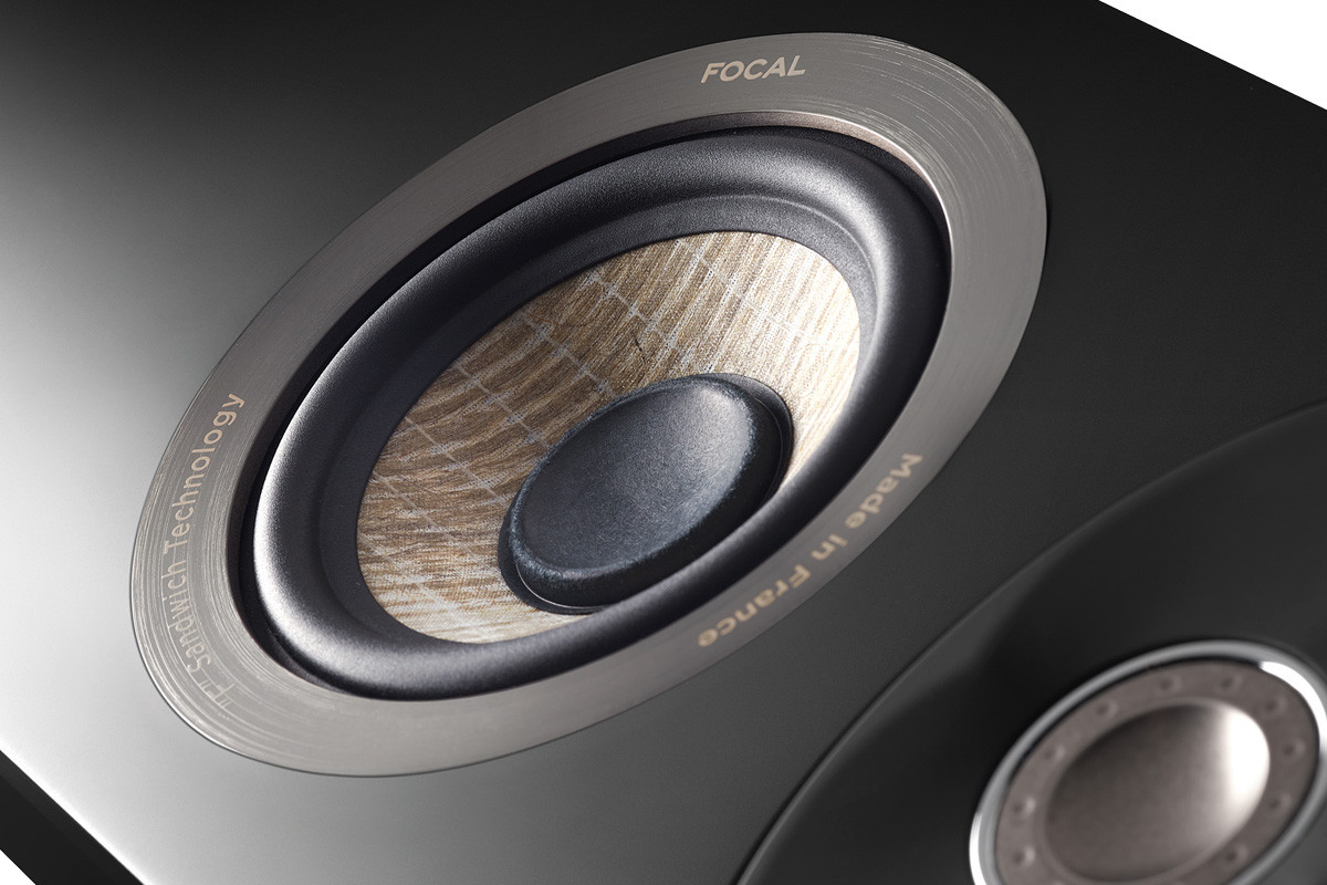 Focal On Wall 302 Black Satin - kolumny ścienne