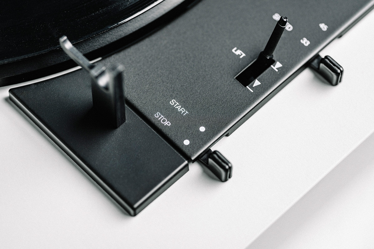 Pro-Ject Automat A1 White - gramofon analogowy Pro-Ject Automat A1 White - gramofon analogowy