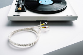 Pro-Ject Automat A1 White - gramofon analogowy Pro-Ject Automat A1 White - gramofon analogowy