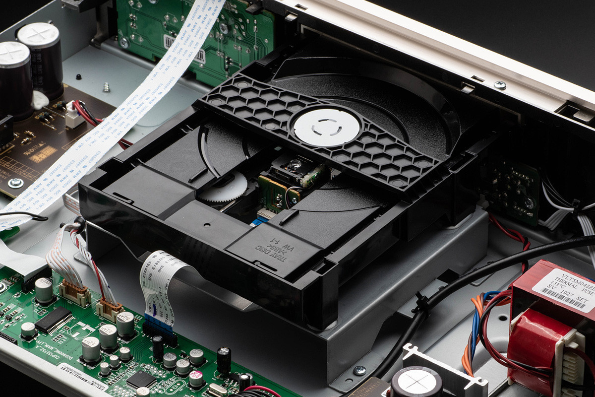 Denon DCD-900NE Black - odtwarzacz płyt CD