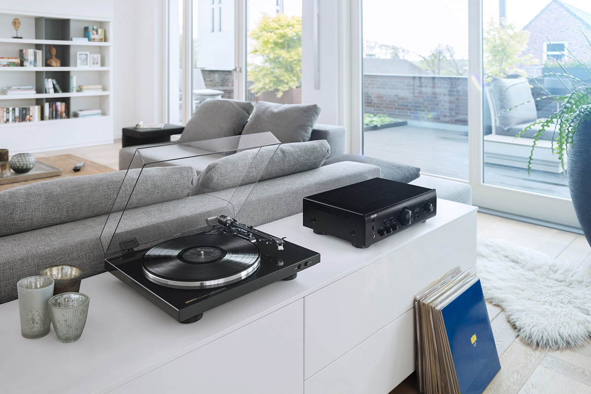 Denon DP-300F Black - gramofon analogowy Denon DP-300F Black - gramofon analogowy