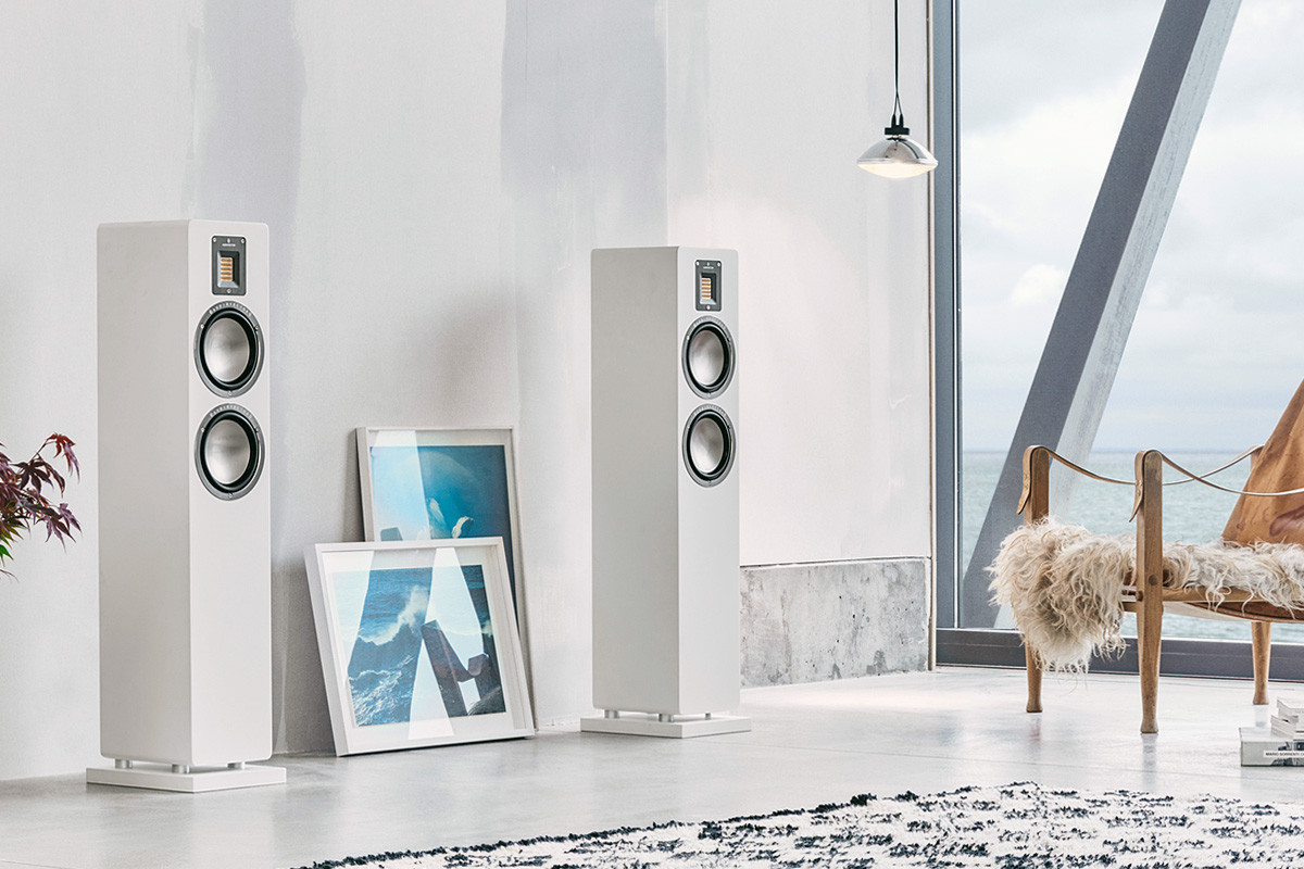 Audiovector QR 3 SE White Silk - kolumny podłogowe