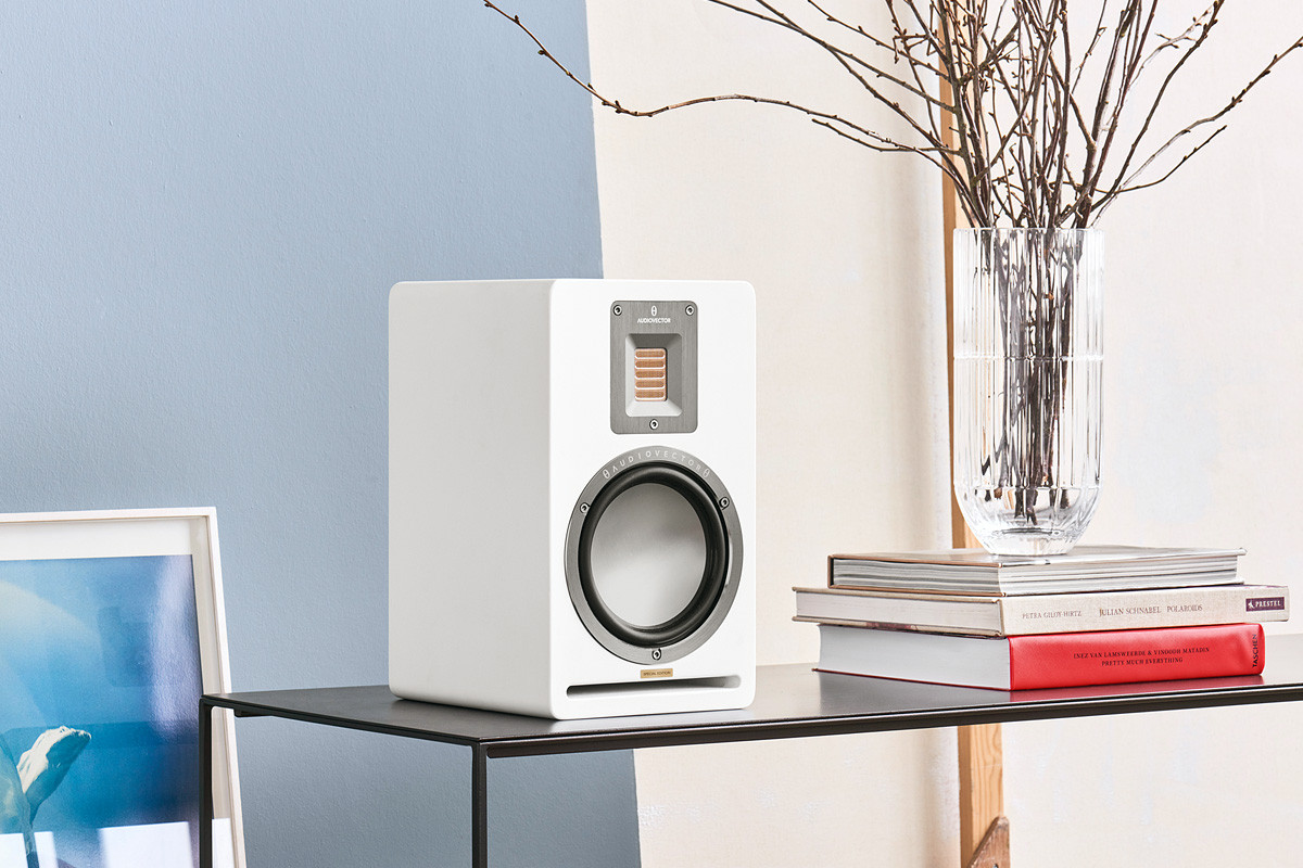 Audiovector QR 1 SE Dark Walnut - kolumny podstawkowe