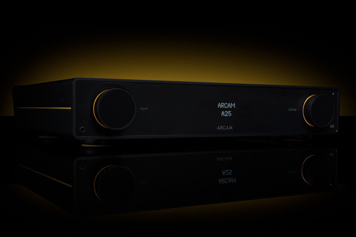 Arcam Radia A25 - wzmacniacz stereo