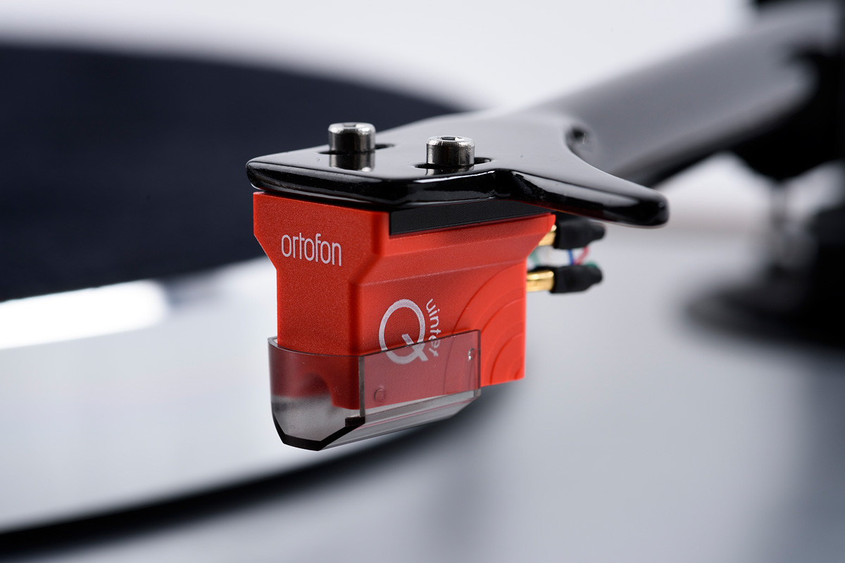 Pro-Ject The Classic EVO Walnut | bez wkładki - gramofon analogowy Pro-Ject The Classic EVO Walnut | bez wkładki - gramofon analogowy