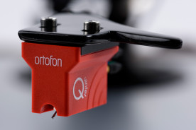 Pro-Ject The Classic EVO Walnut - gramofon analogowy Pro-Ject The Classic EVO Walnut - gramofon analogowy