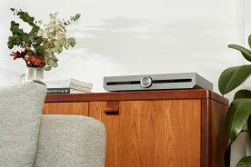 Roksan Attessa Streaming Black - wzmacniacz stereo Roksan Attessa Streaming Black - wzmacniacz stereo