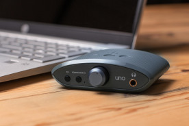 iFi audio Uno - wzmacniacz słuchawkowy z przetwornikiem DAC USB iFi audio Uno - wzmacniacz słuchawkowy z przetwornikiem DAC USB