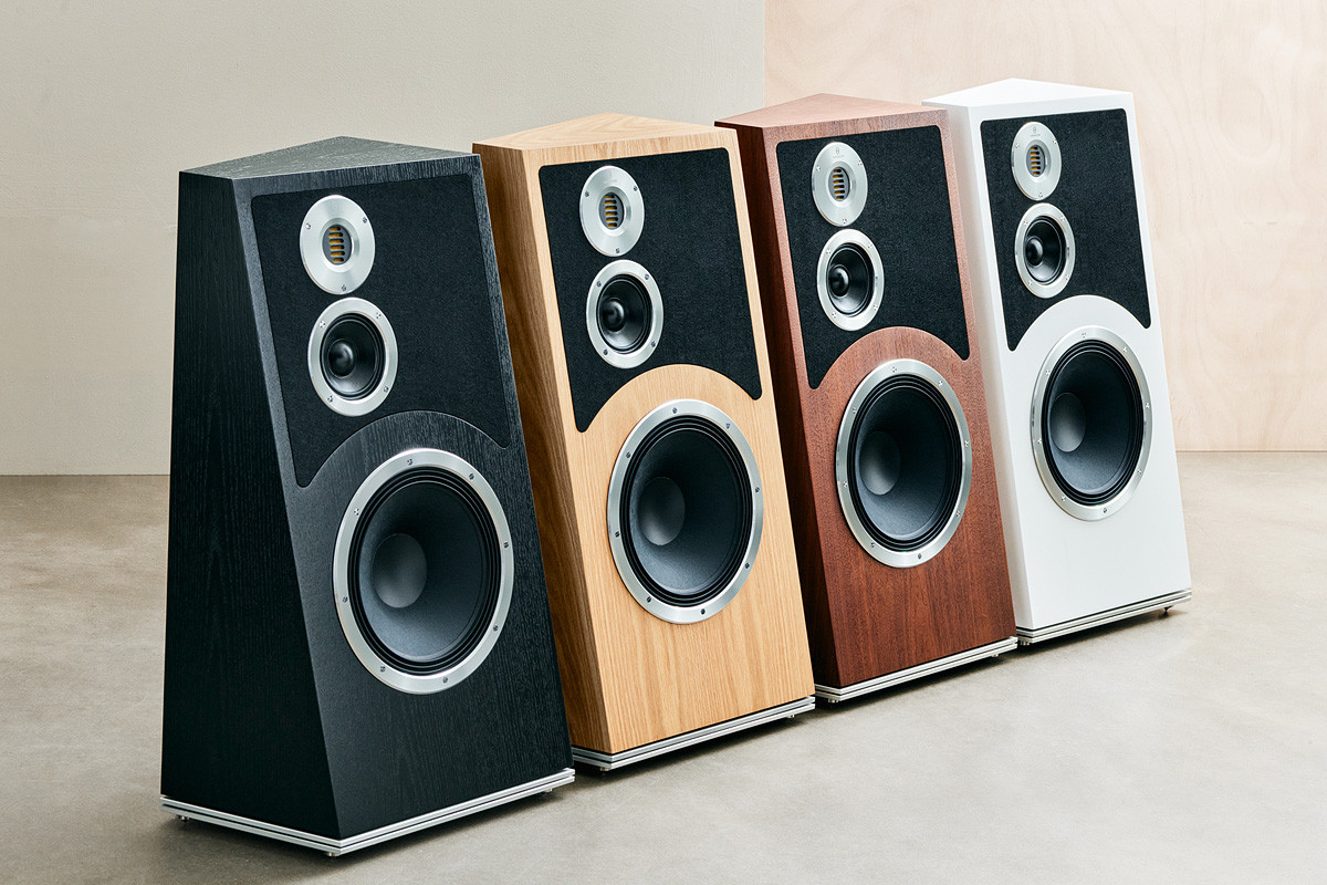 Audiovector Trapeze Reimagined Black Ash - kolumny podłogowe Audiovector Trapeze Reimagined Black Ash - kolumny podłogowe