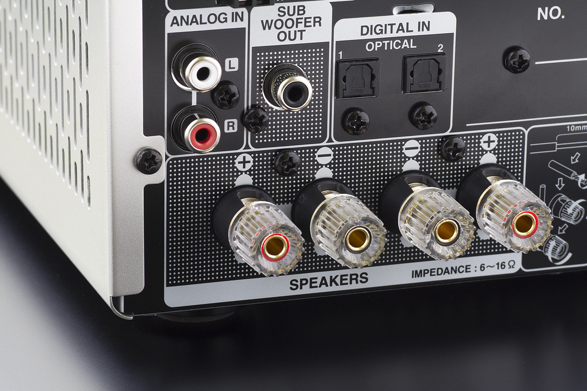 Denon RCD-M41DAB Premium Silver - amplituner stereo z
