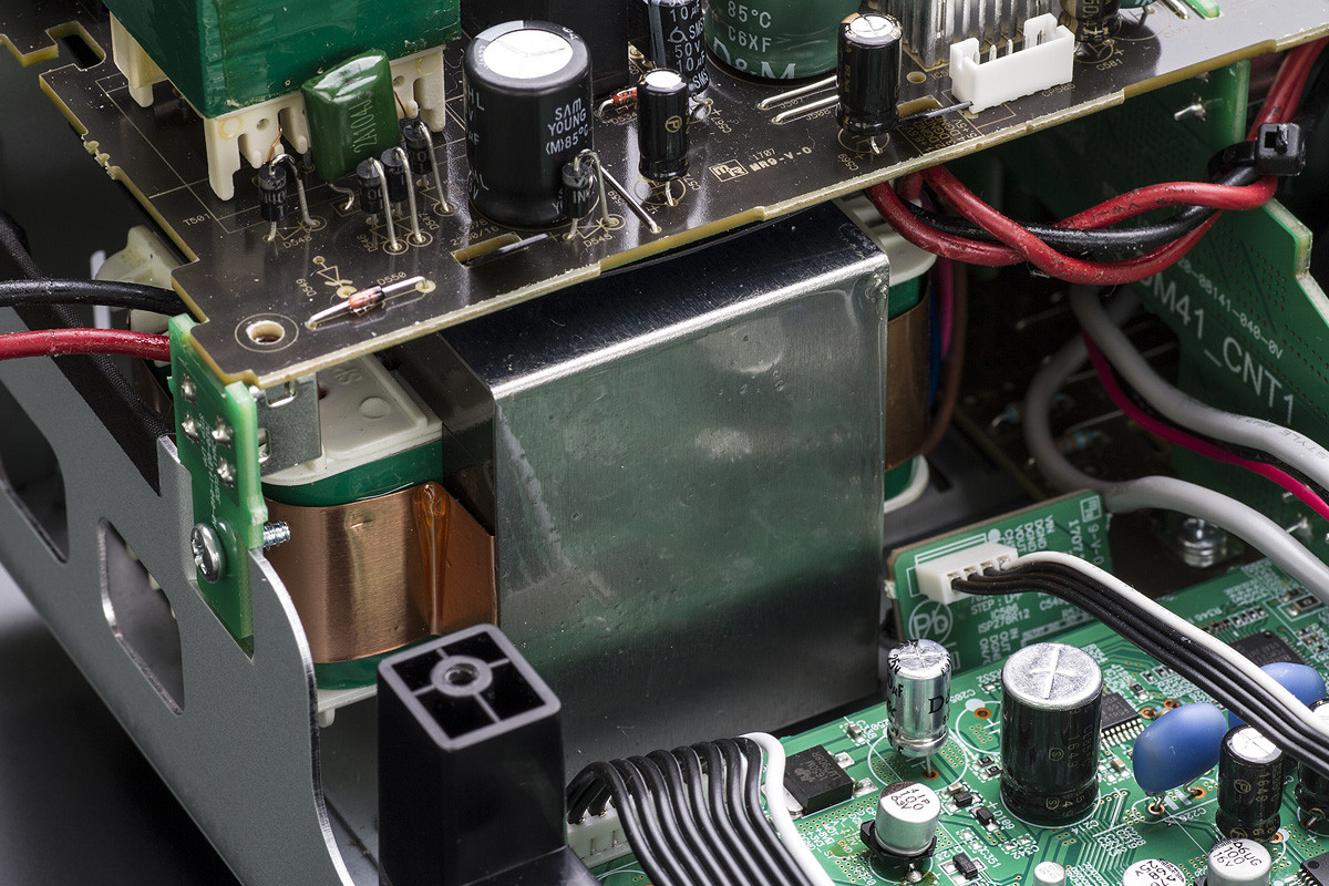 Denon RCD-M41DAB Premium Silver - amplituner stereo z odtwarzaczem CD