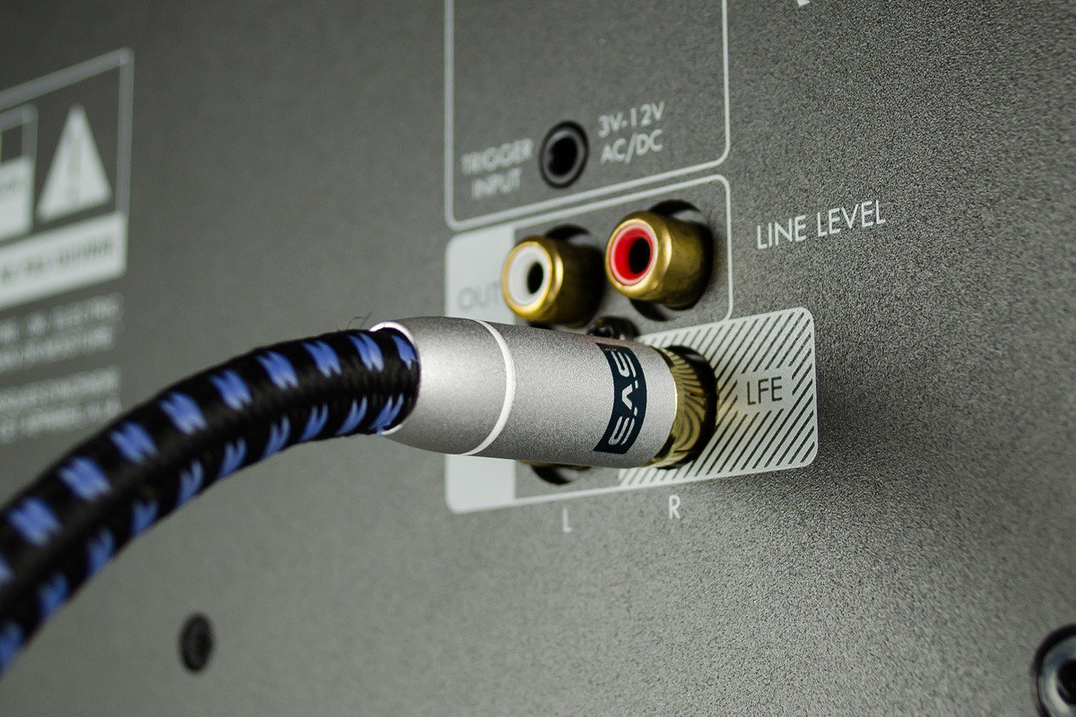 SVS SoundPath RCA Subwoofer Cable - przewód do subwoofera 1xRCA/1xRCA o długości 1 m SVS SoundPath RCA Subwoofer Cable - przewód do subwoofera 1xRCA/1xRCA o długości 1 m