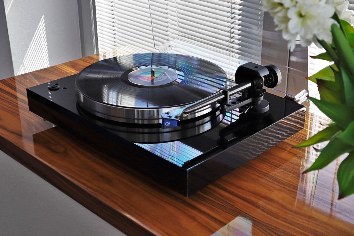 Pro-Ject X8 Evolution Walnut - gramofon analogowy