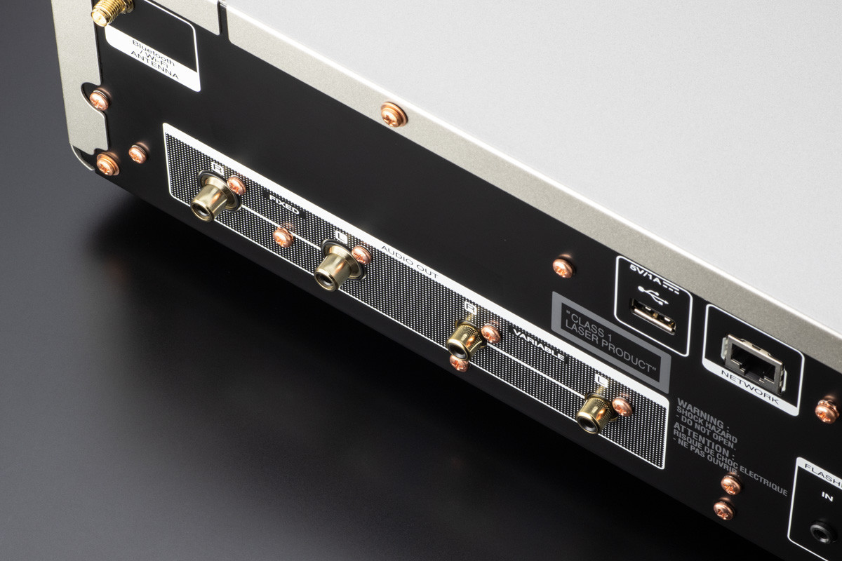 Marantz CD 50n Silver/Gold - odtwarzacz płyt CD